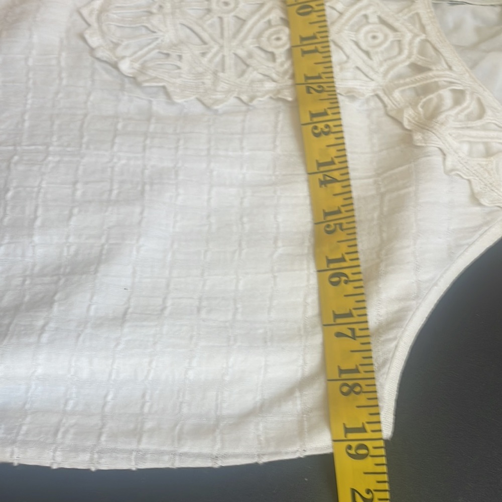 Max Studio sleeveless white dress, Medium,Embroidered Lace Design - Picture 6 of 10